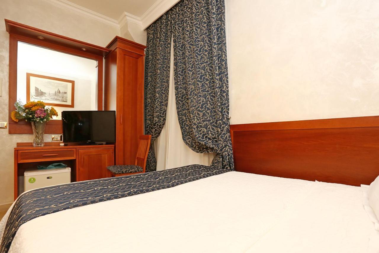 Adorasuite B&B Řím Exteriér fotografie